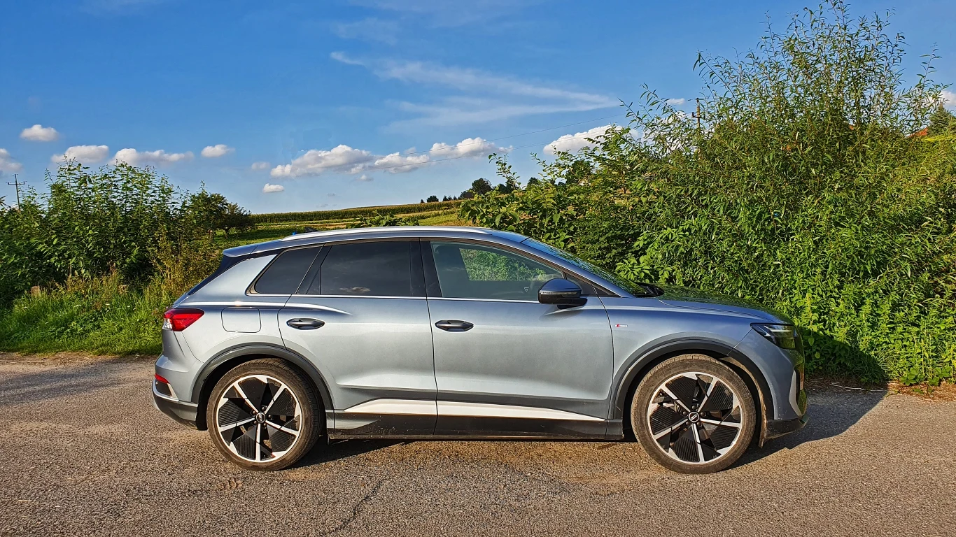 Audi Q4 50 e-tron quattro