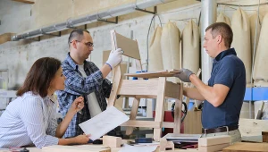 Rośnie popyt w branży meblarskiej, a wraz z nim długi