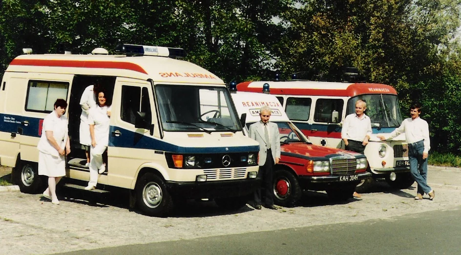 Karetki pogotowia ratunkowego w Olkuszu w 1994 roku