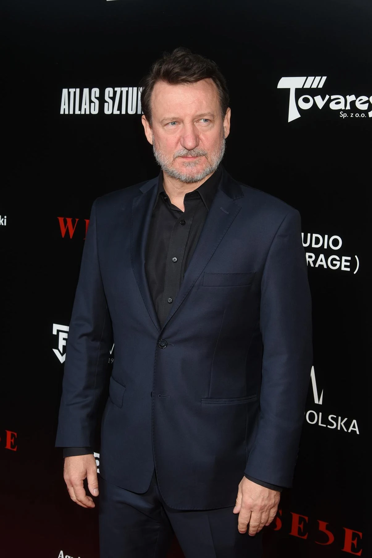 Robert Więckiewicz na uroczystej premierze "Wesela". Robert Więckiewicz na uroczystej premierze "Wesela".
