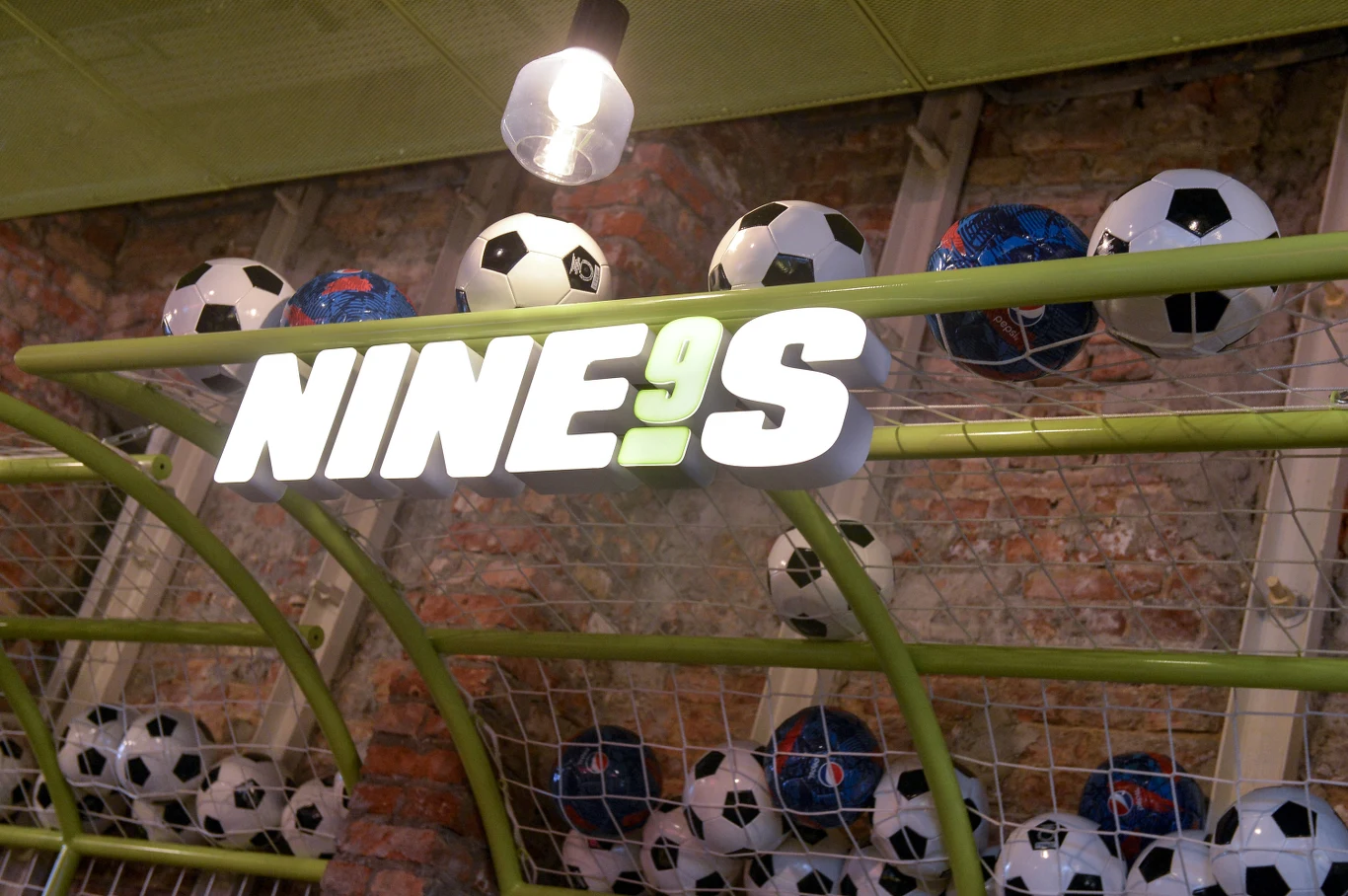 "Nine's", restauracja Roberta Lewandowskiego "Nine's", restauracja Roberta Lewandowskiego