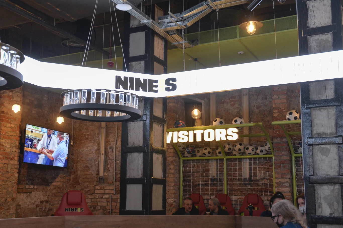 Restauracja "Nine's" Restauracja "Nine's"