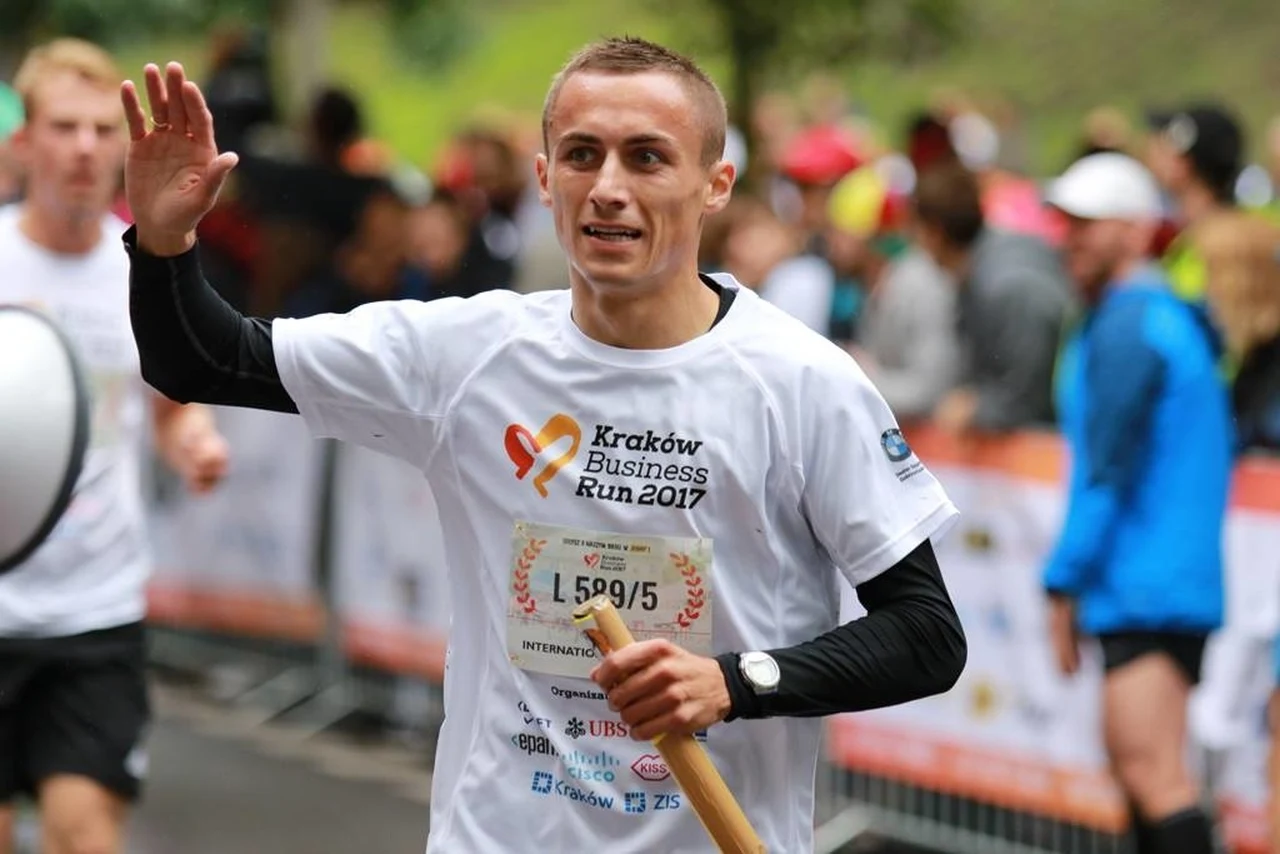 Adam Czerwiński to znany w Krakowie biegacz