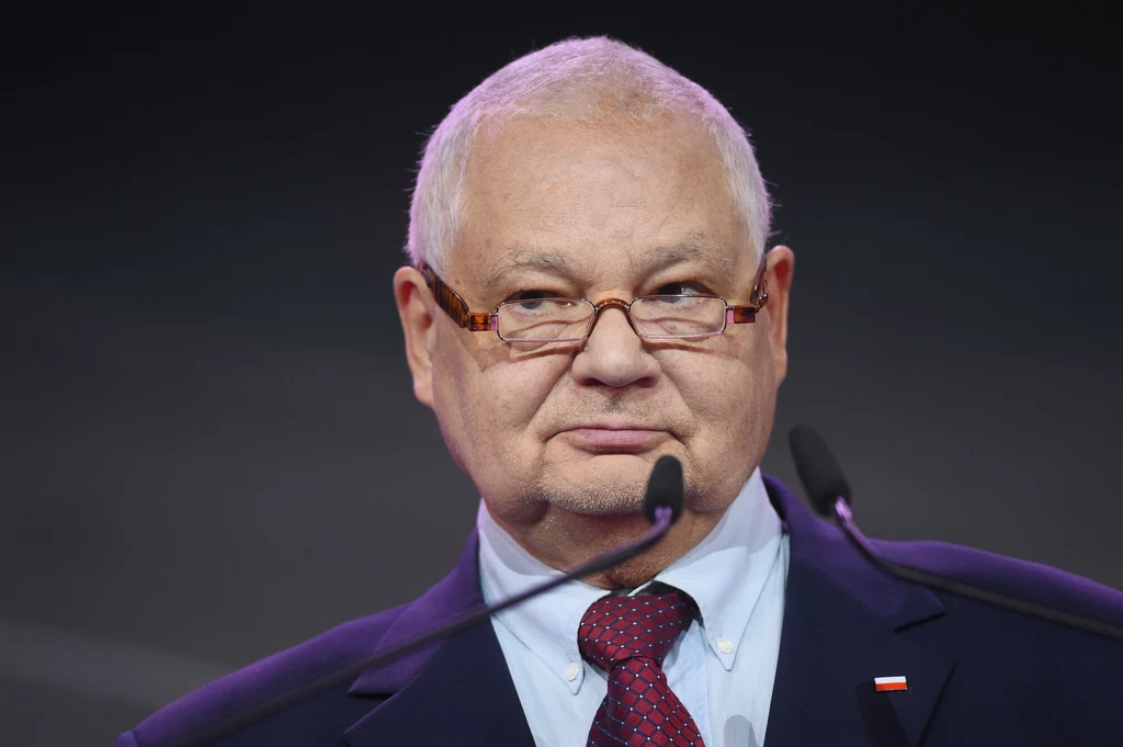 Adam Glapiński, prezes NBP i przewodniczący RPP, zmienił w ostatnim czasie retorykę w sprawie stóp procentowych i siły złotego