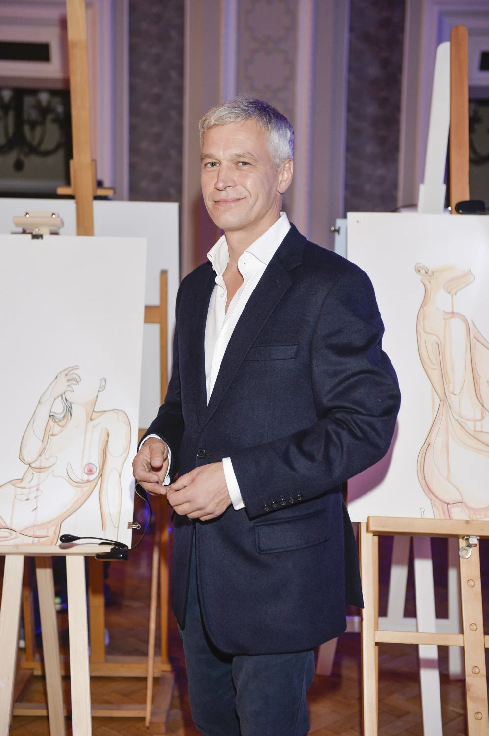 Michał Żebrowski na wernisażu Anastazji Pazury Michał Żebrowski na wernisażu Anastazji Pazury