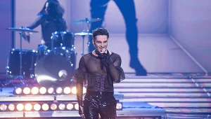 Chris Cugowski zaśpiewał piosenkę „Zitti e Buoni” zespołu Måneskin.