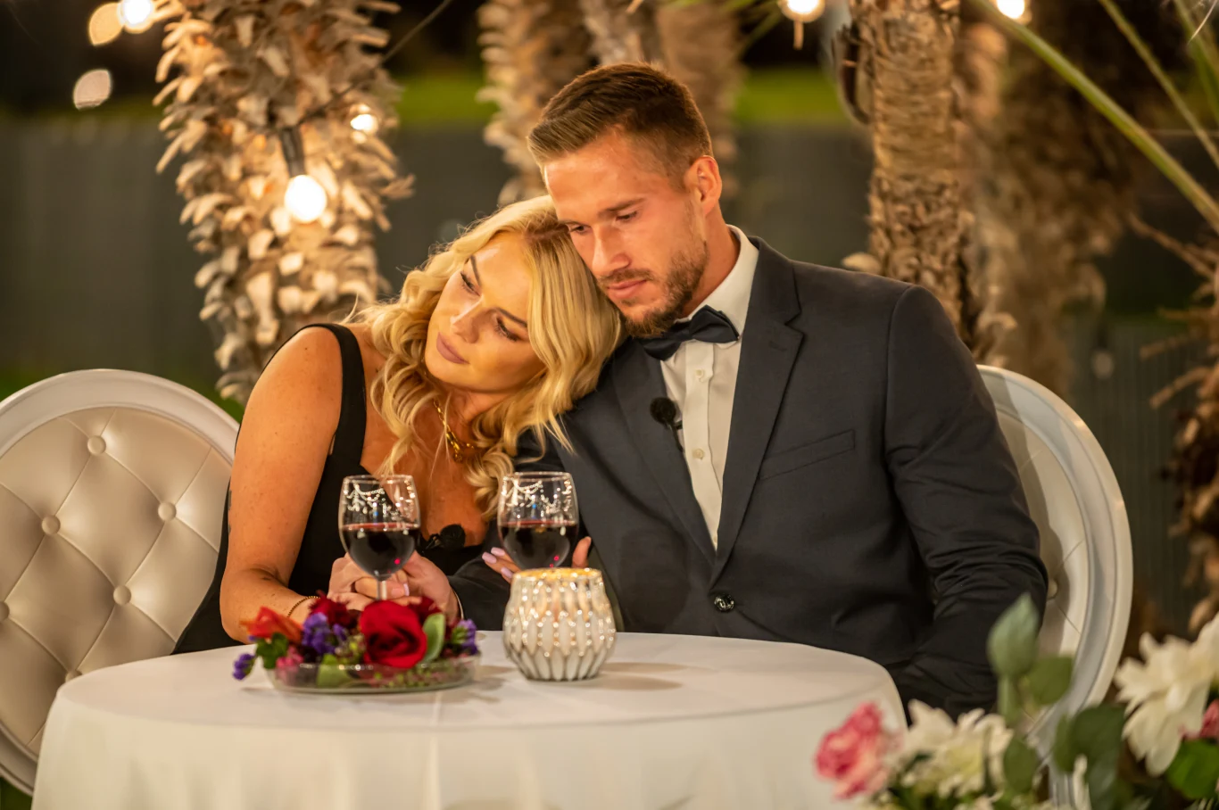 "Love Island. Wyspa Miłości" "Love Island. Wyspa Miłości"