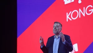 Poseł Lewicy Adrian Zandberg podczas Konwencji Zjednoczeniowej Nowej Lewicy