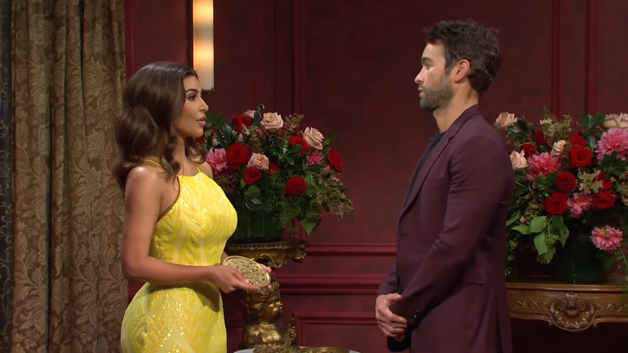 Kim Kardashian w SNL / Youtube Kim Kardashian w SNL / Youtube