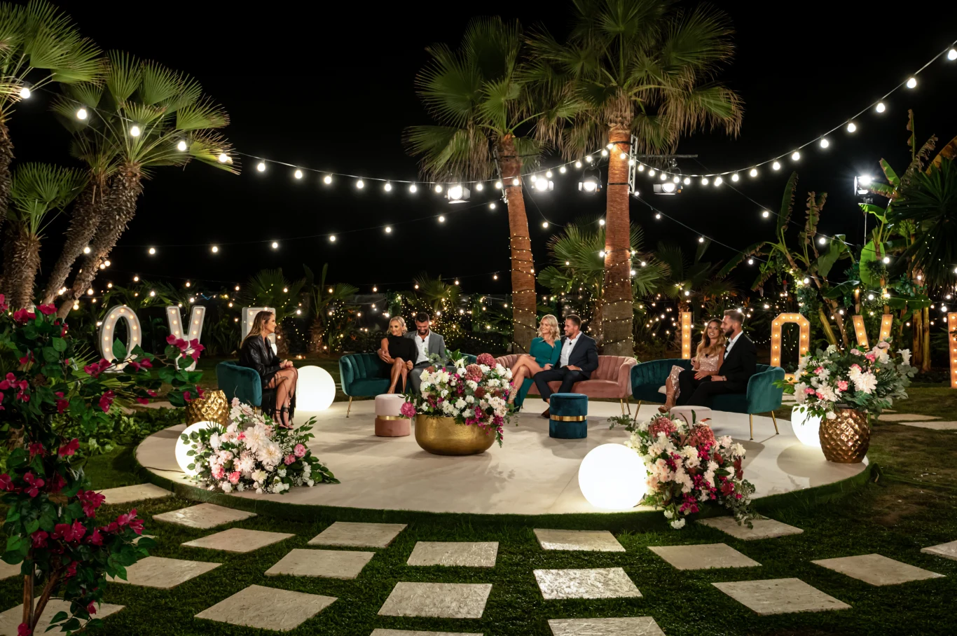 "Love Island. Wyspa Miłości" "Love Island. Wyspa Miłości"