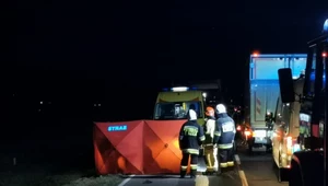 Śmierć podczas drogowej awantury. Kierowcę wepchnięto pod auto!