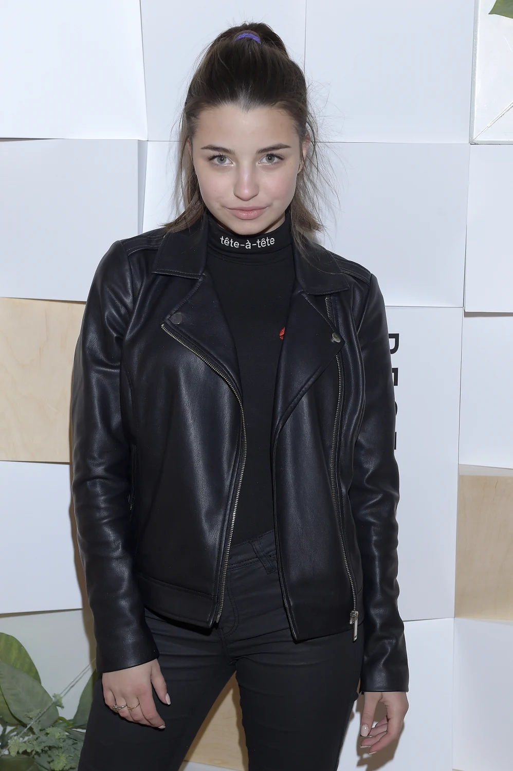 Julia Wieniawa Julia Wieniawa