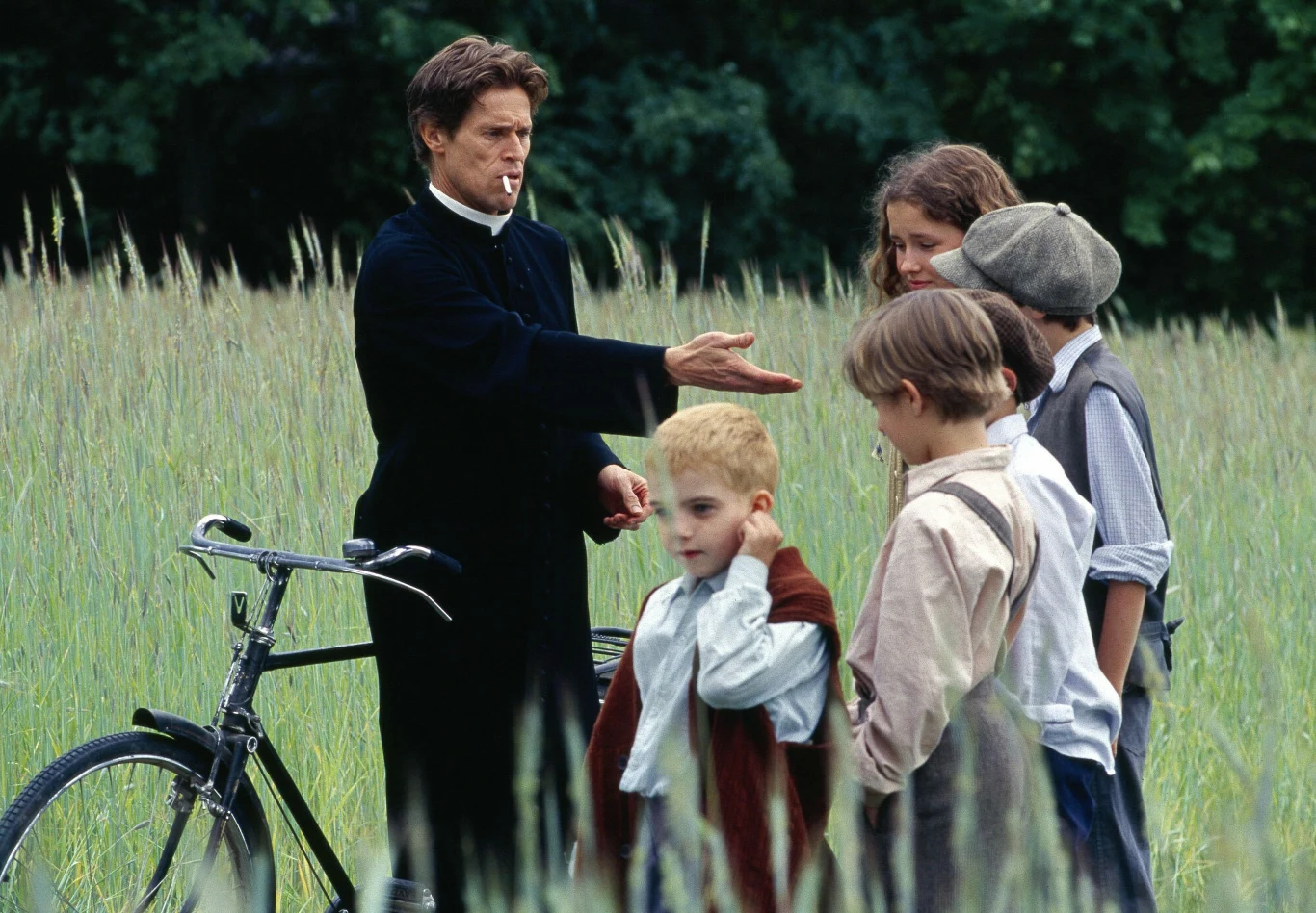 "Boże skrawki" (2001). 