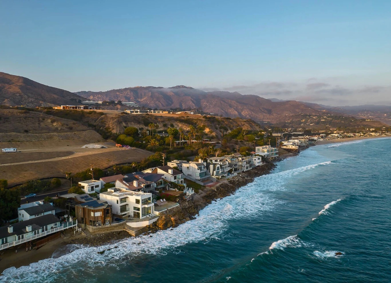 Pink sprzedaje swój dom. Okolica jest przepiękna!
