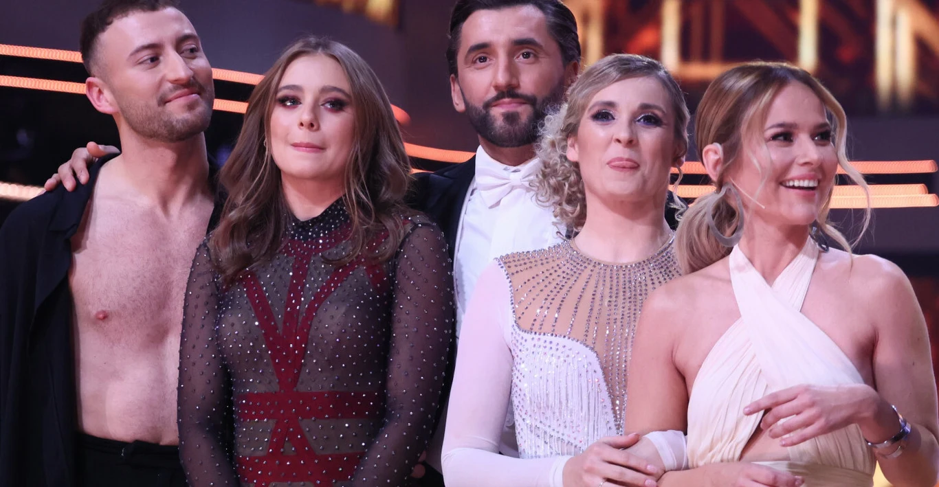 Oliwia Bieniuk z partnerem Michałem, Kajra z Rafałem Maserakiem i Paulina Sykut-Jeżyna Oliwia Bieniuk z partnerem Michałem, Kajra z Rafałem Maserakiem i Paulina Sykut-Jeżyna