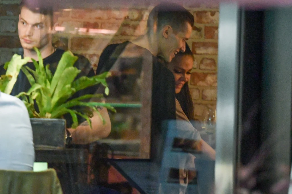 Sylwia Bomba i Jacek Jeschke wybrali się na kolację Sylwia Bomba i Jacek Jeschke wybrali się na kolację