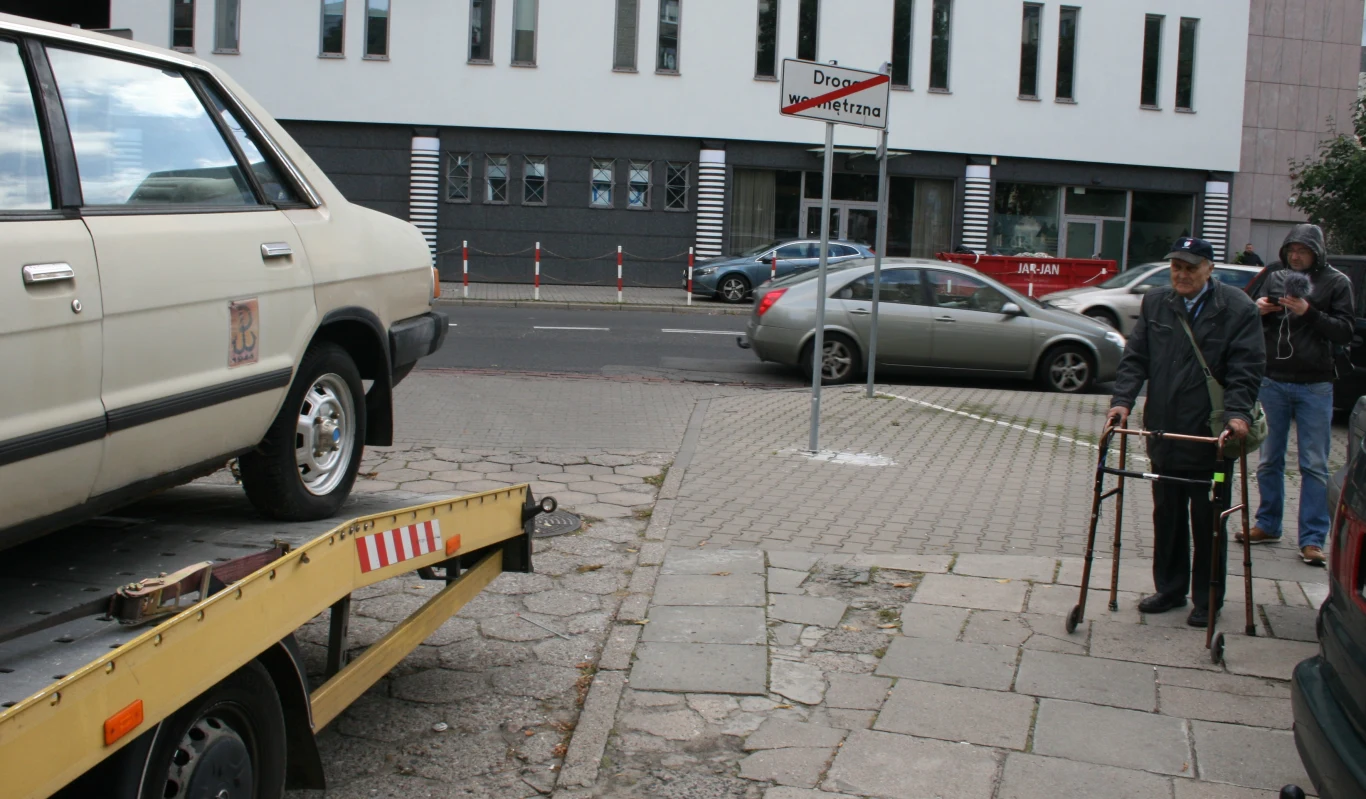 Subaru Leone i kpt. Janusz Walędzik