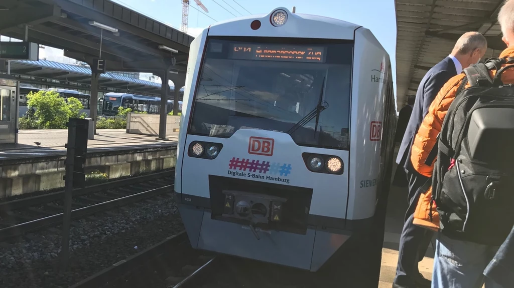 Pierwszy w pełni pomyślny test autonomicznych kolejek S-Bahn