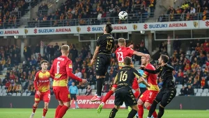 Korona - Widzew. Lider w dziesięciu pokonał wicelidera