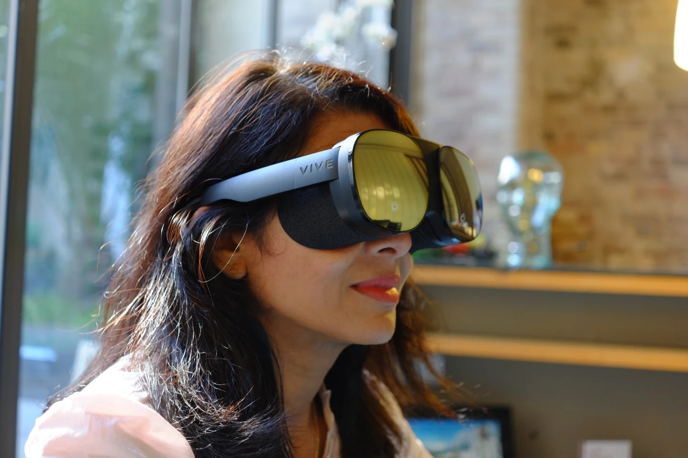 HTC Vive Flow VR