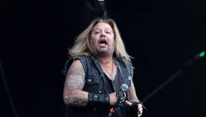 Vince Neil (Motley Crue) miał wypadek na koncercie. W jakim jest stanie?