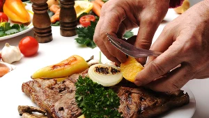 Globalny wzrost produkcji i spożycia mięsa nakręcać będą tak jak dotychczas: zwiększanie się ziemskiej populacji oraz wzrost jej zamożności