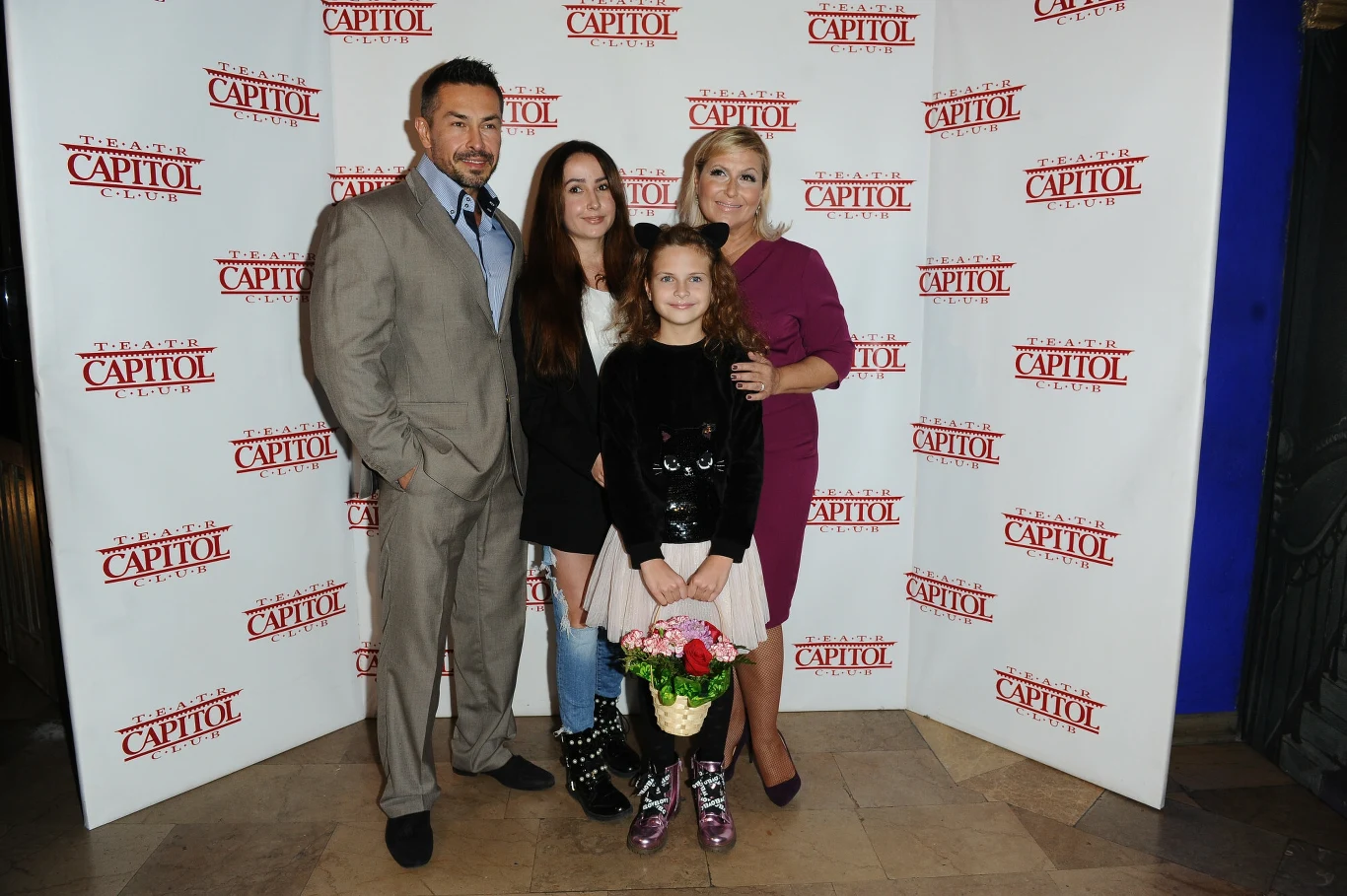 Katarzyna Skrzynecka z rodziną