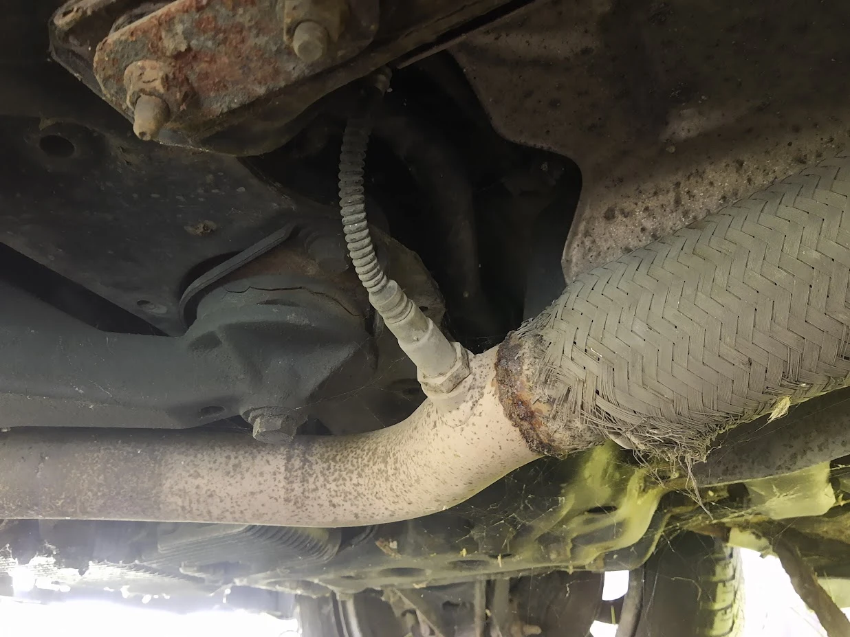 Montaż zamiennika katalizatora może powodować problemy z sondą lambda