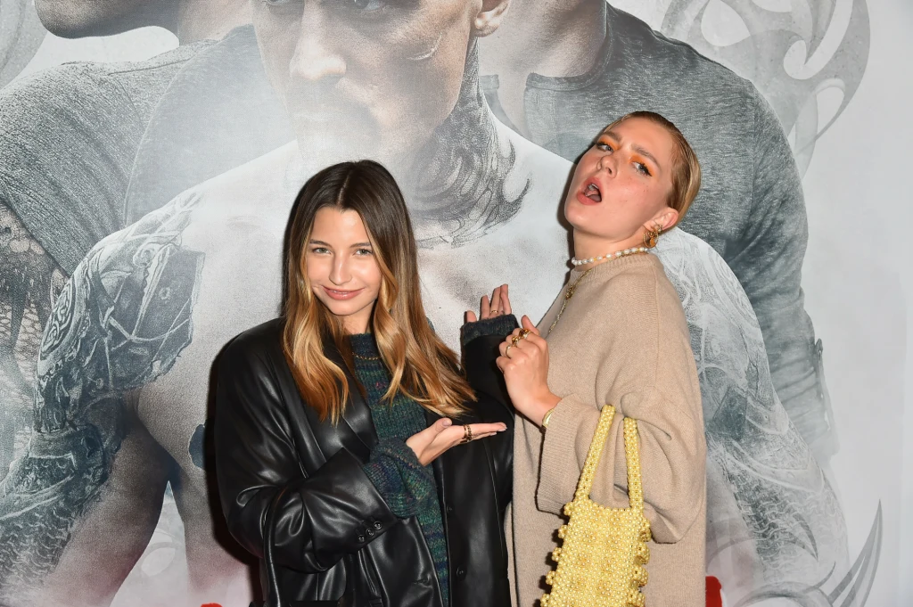 Julia Wieniawa i Iga Krefft na premierze filmu "Furioza"