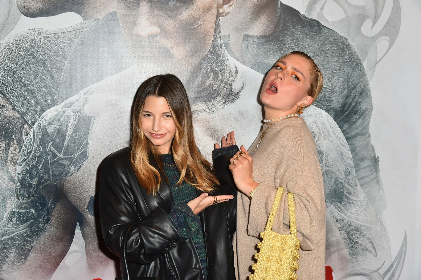 Julia Wieniawa i Iga Krefft na premierze filmu "Furioza" Julia Wieniawa i Iga Krefft na premierze filmu "Furioza"