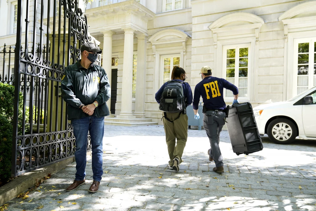 FBI weszło do posiadłości rosyjskiego oligarchy FBI weszło do posiadłości rosyjskiego oligarchy