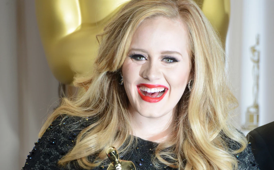 Adele wyznała, że raz w tygodniu nie odmawia sobie jedzenia z popularnej sieci fast food
