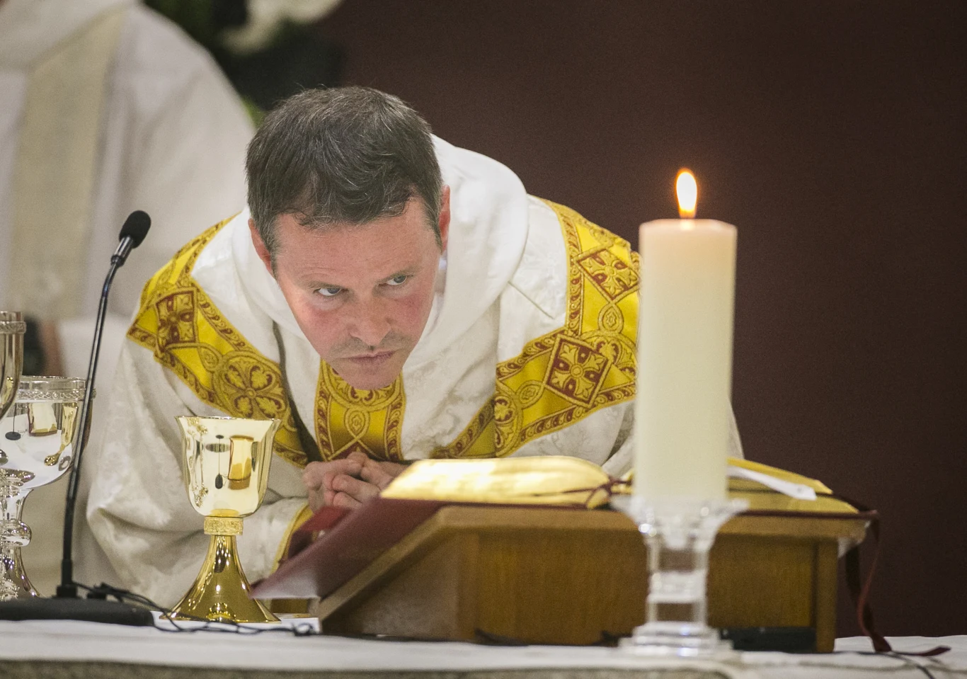 Philip Mulryne jest księdzem