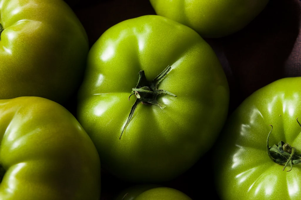 Jak przechowywać zielone pomidory, by dotrwały do zimy?