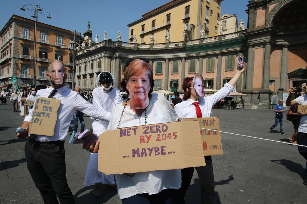 Protest działaczy na rzecz klimatu w Neapolu Fot. Napoli/ Giacomino / Zuma Press 