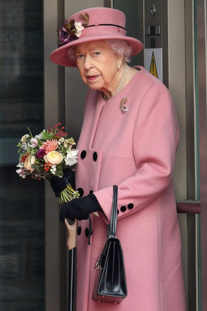 Królowa Elżbieta II w październiku odbyła kilkanaście oficjalnych spotkań 