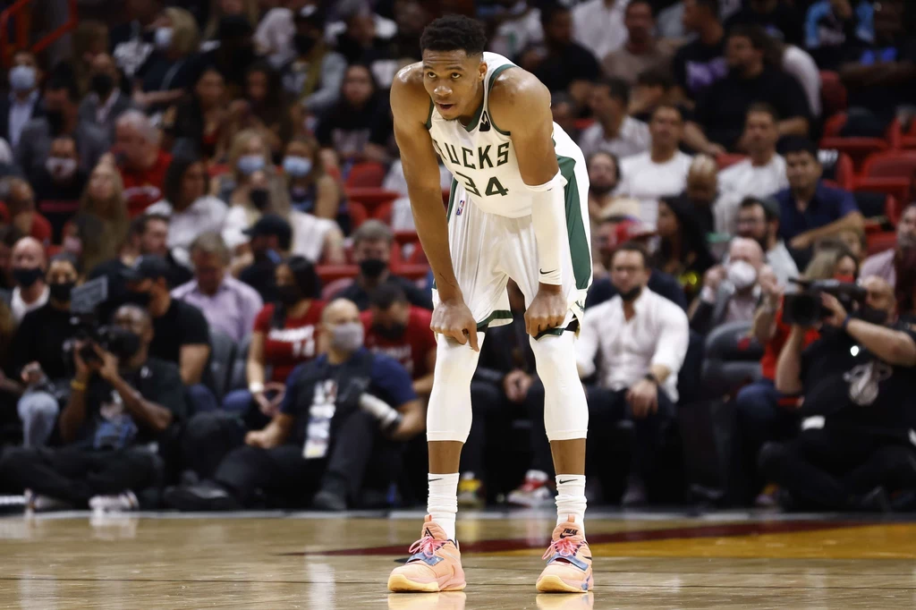 Milwaukee Bucks Milwaukee Bucks