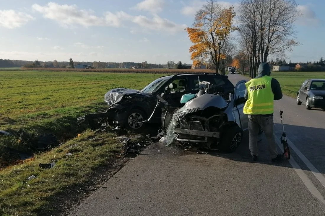 Patrząc na wrak, można uznać za cud, że ktoś przeżył...