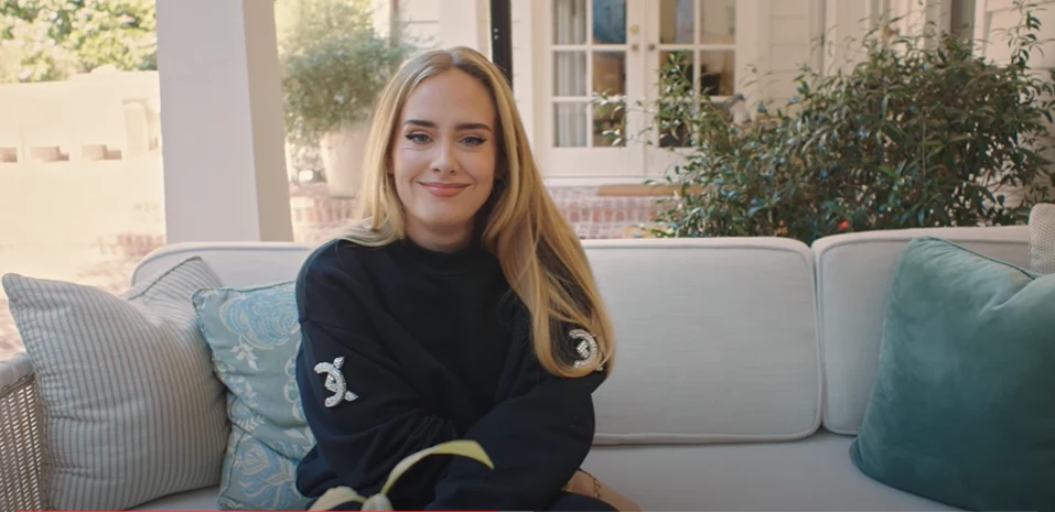 Adele pokazuje swoją willę fot. Youtube (https://youtu.be/544DTGHIBM0) Adele pokazuje swoją willę fot. Youtube (https://youtu.be/544DTGHIBM0)