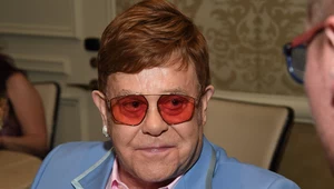 Elton John nie pojawi się na organizowanej przez siebie imprezie