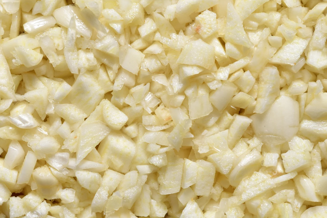 Czosnek nie tylko podkręci smak potraw, ale poprawi też odporność organizmu