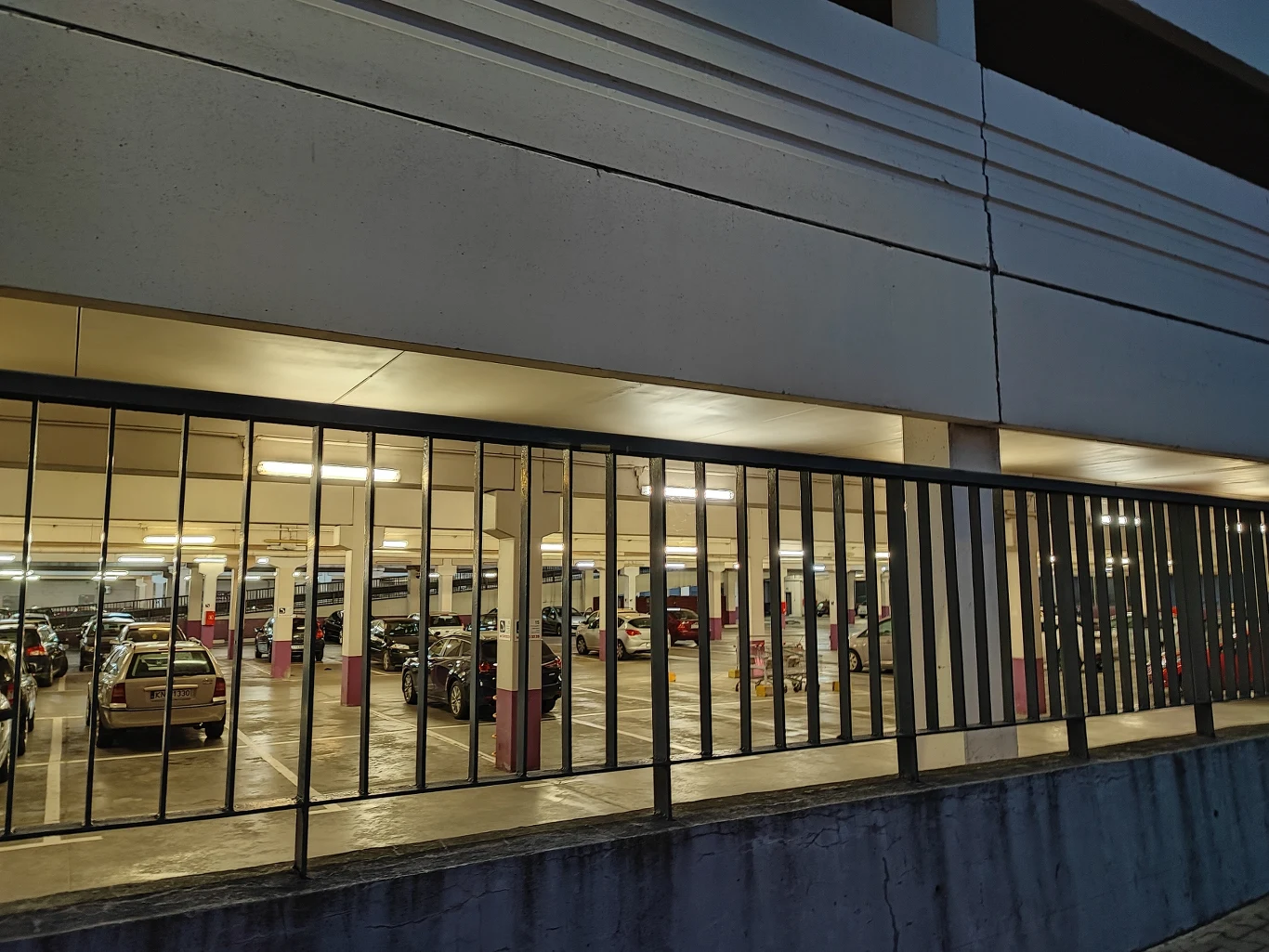 Xiaomi 11T Pro - tryb nocny, zoom x2