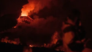 Wybuch wulkanu na wyspie La Palma, fot AA/ABACA/Abaca/East News