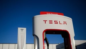 Tesla drastycznie podnosi ceny trybu jazdy autonomicznej. Zapowiedź kryzysu? 