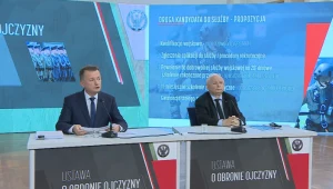 Wicepremier Jarosław Kaczyński i szef MON Mariusz Błaszczak