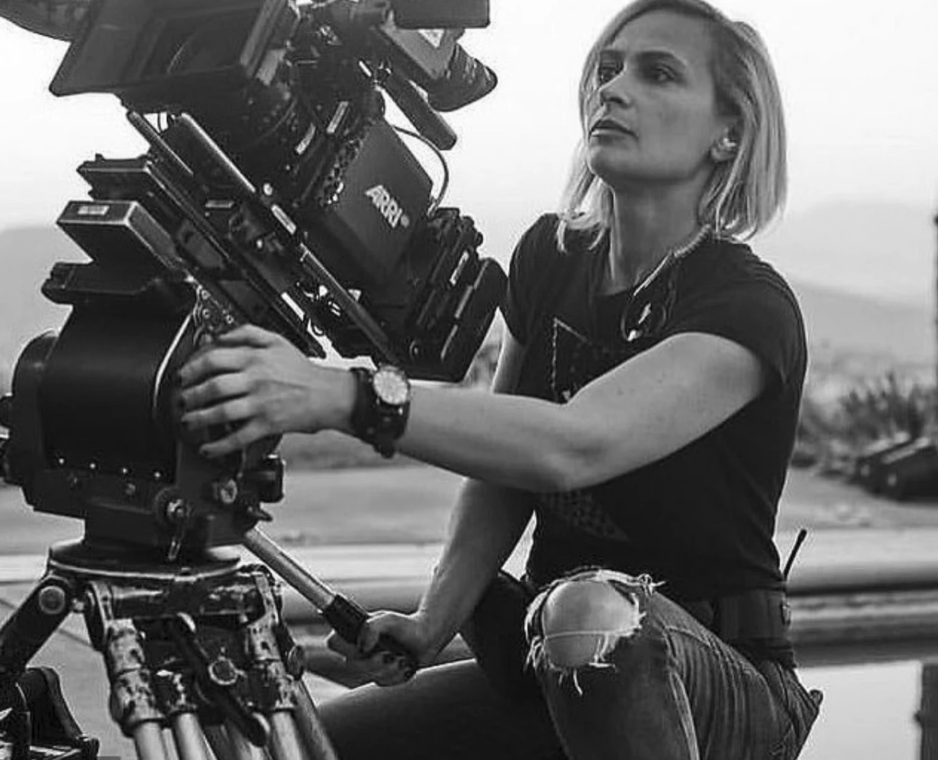 Halyna Hutchins zmarła na planie filmu "Rust" podczas pracy Halyna Hutchins zmarła na planie filmu "Rust" podczas pracy