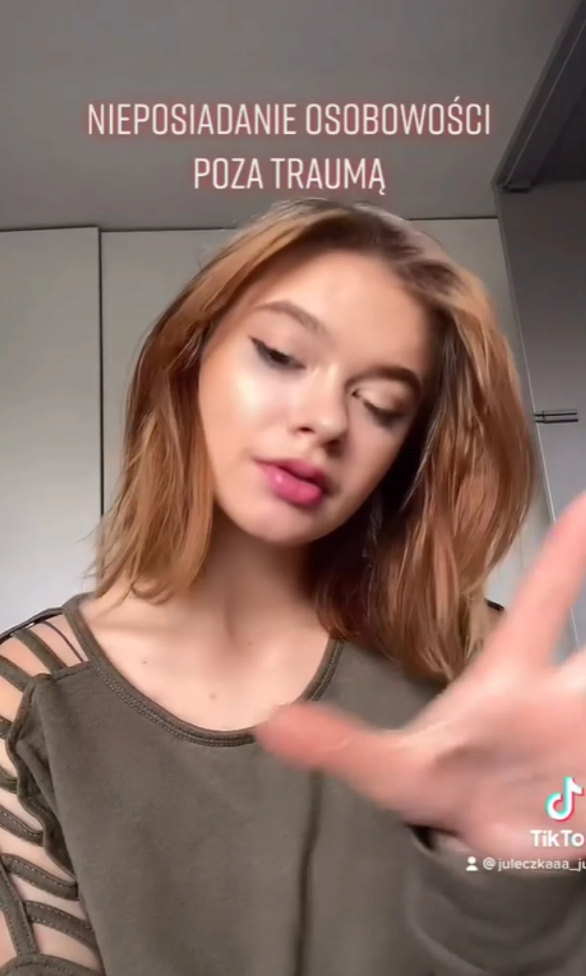 Julia Wróblewska, fot. https://www.instagram.com/juleczkaaa_jula/