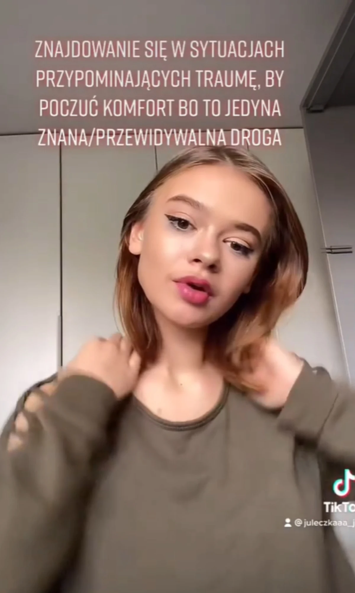 Julia Wróblewska, fot. https://www.instagram.com/juleczkaaa_jula/