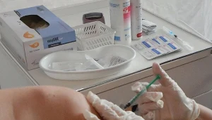 Szczepienie przeciw COVID-19 preparatem Johnson&Johnson w punkcie w Zakopanem