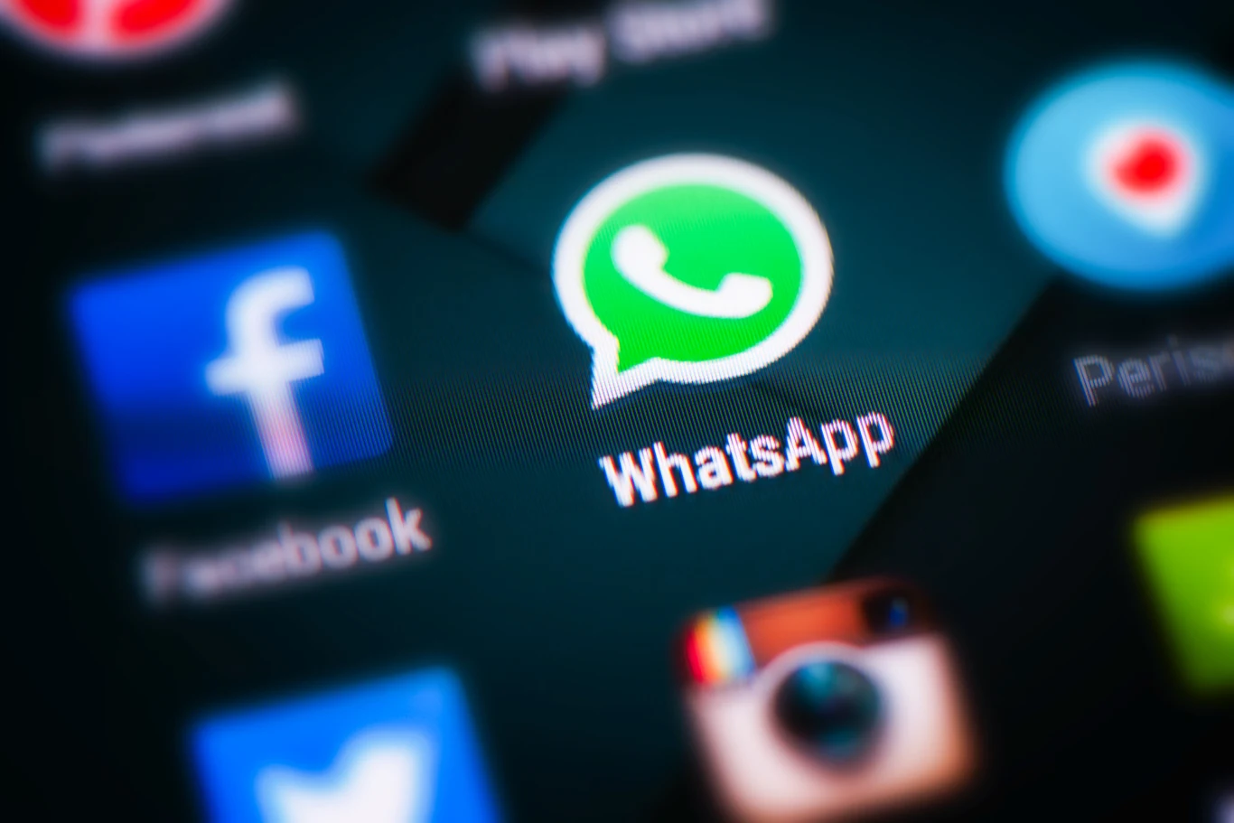 WhatsApp to najbardziej rozpoznawany komunikator na świecie. Jak przenieść dane z telefonu na telefon? WhatsApp to najbardziej rozpoznawany komunikator na świecie. Jak przenieść dane z telefonu na telefon?